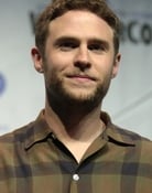 Iain De Caestecker