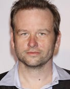 Dallas Roberts